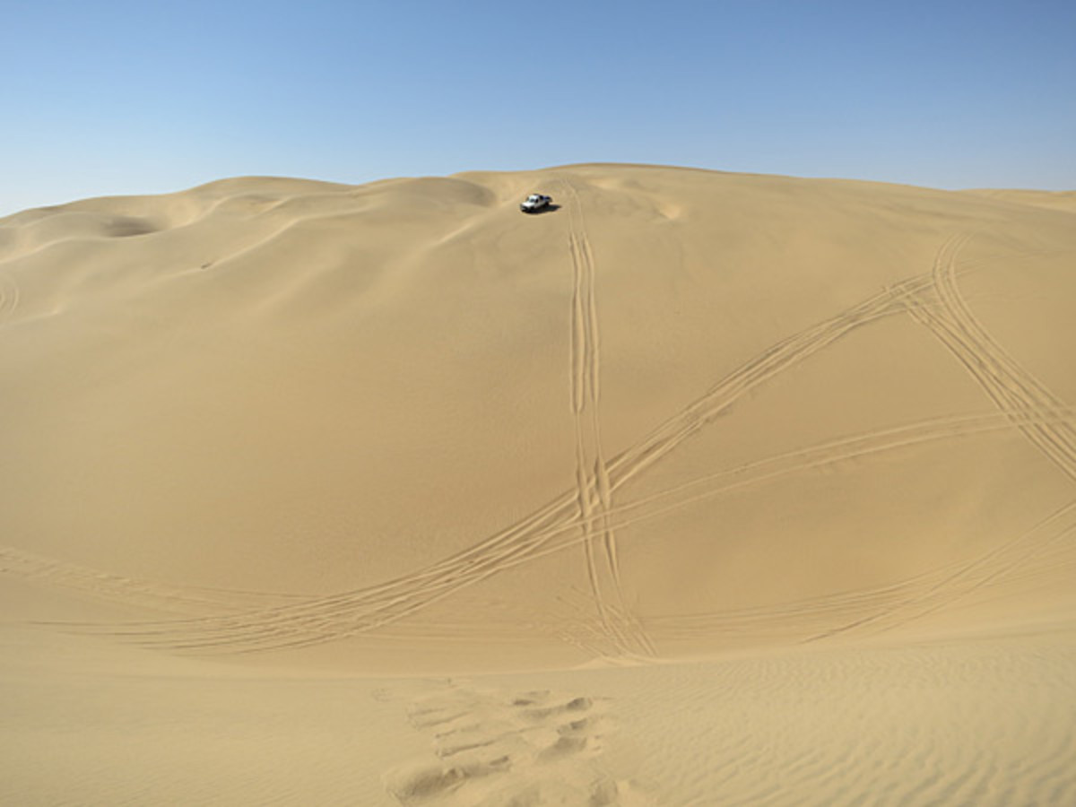 dunetruck.jpg